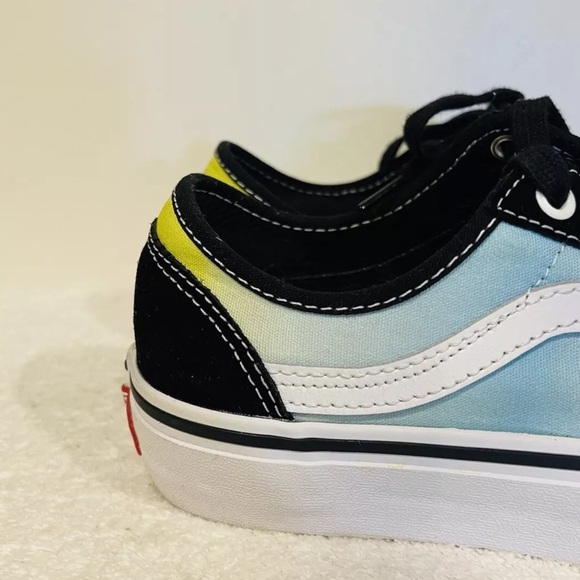 Size 8.5 Women-7 Men Vans Ultra Cush Multi Color ￼ Old-School Skate Shoe. - Picture 4 of 16